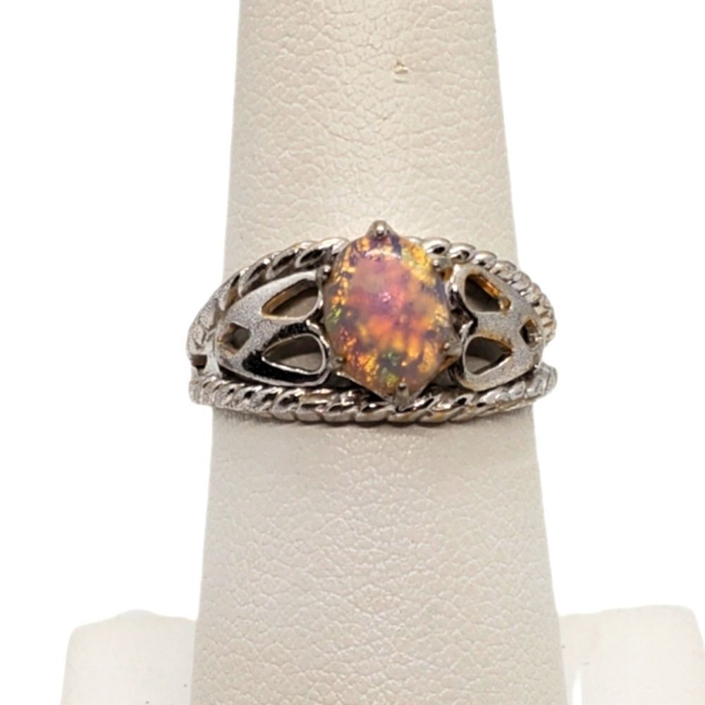 18K HGE Fire Opal Ring